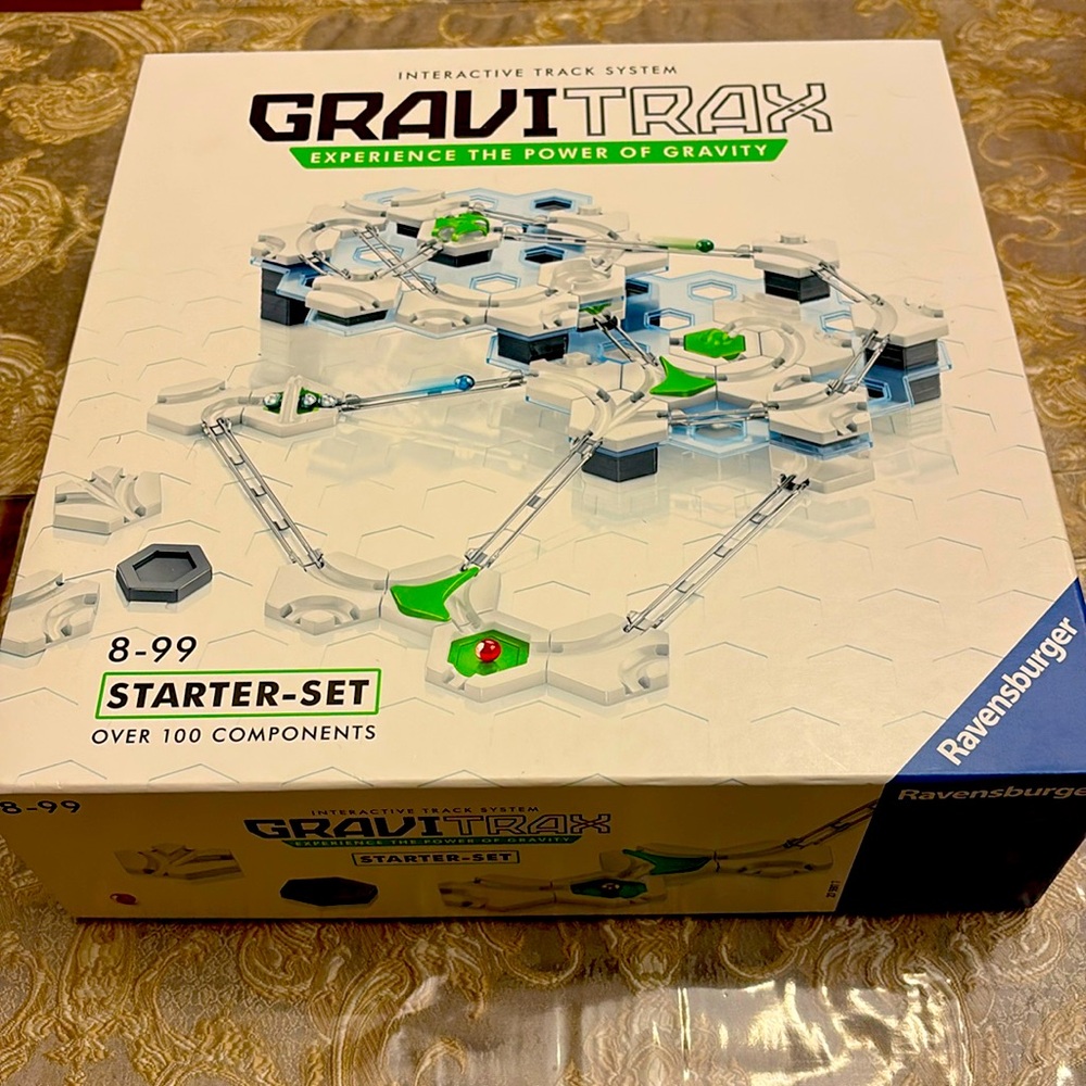 Gravitrax - Starter Set - Like New!
